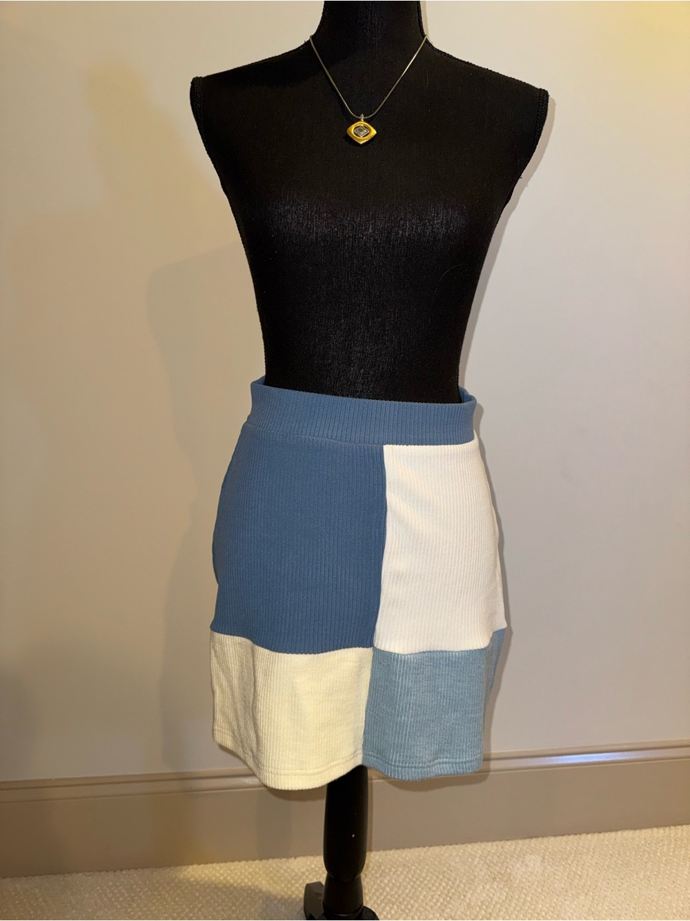 La Hearts Blue and Cream Colorblock Ribbed Mini Skirt